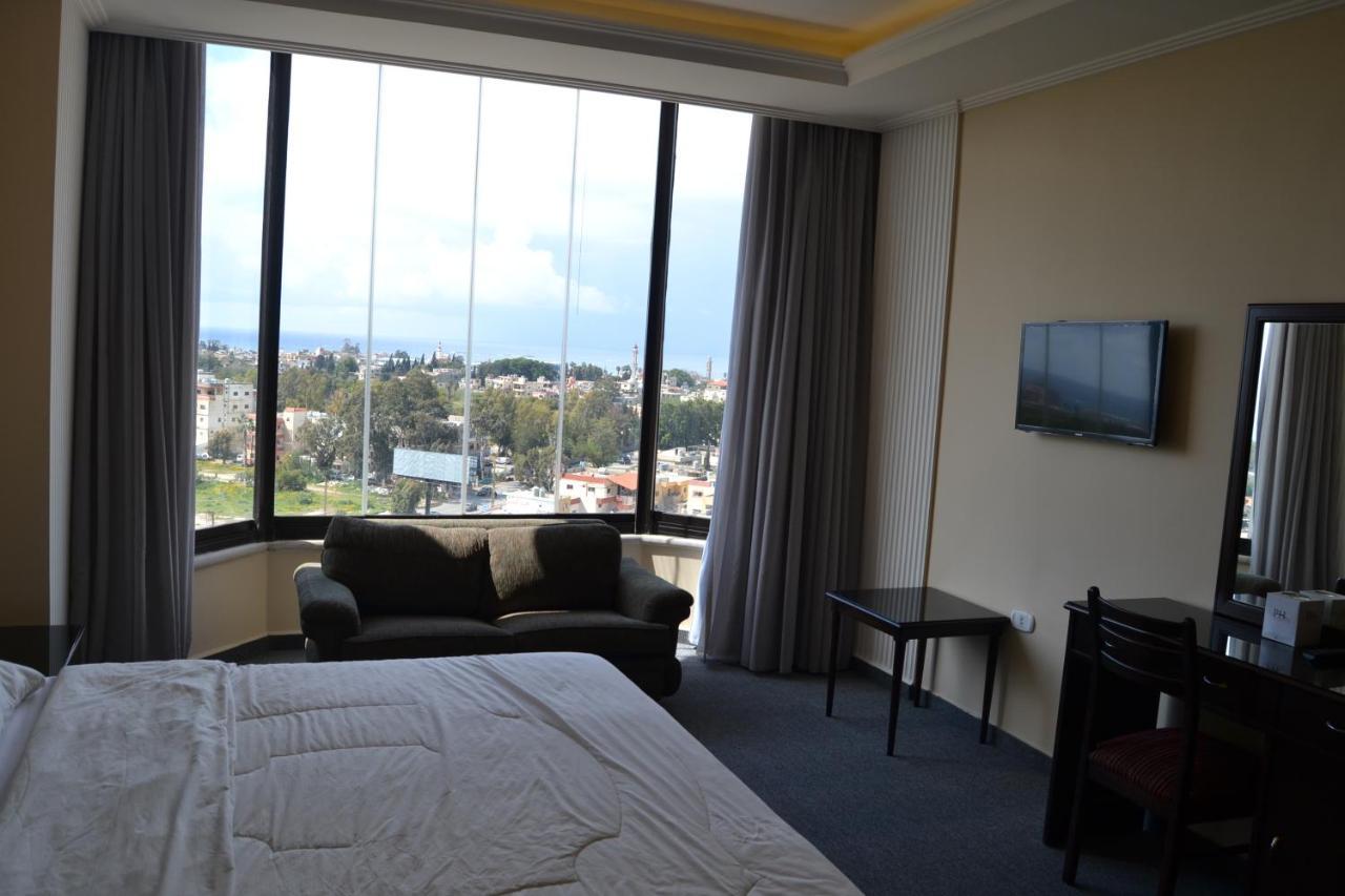 Platinum Hotel Tyre Bagian luar foto