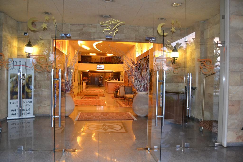 Platinum Hotel Tyre Bagian luar foto