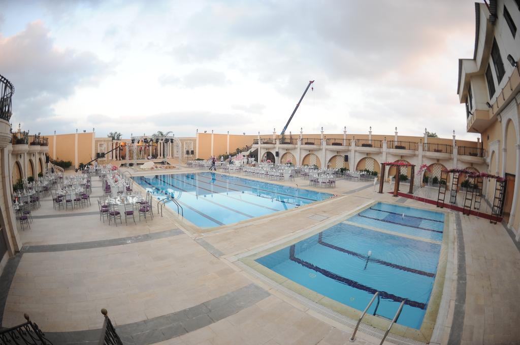 Platinum Hotel Tyre Bagian luar foto