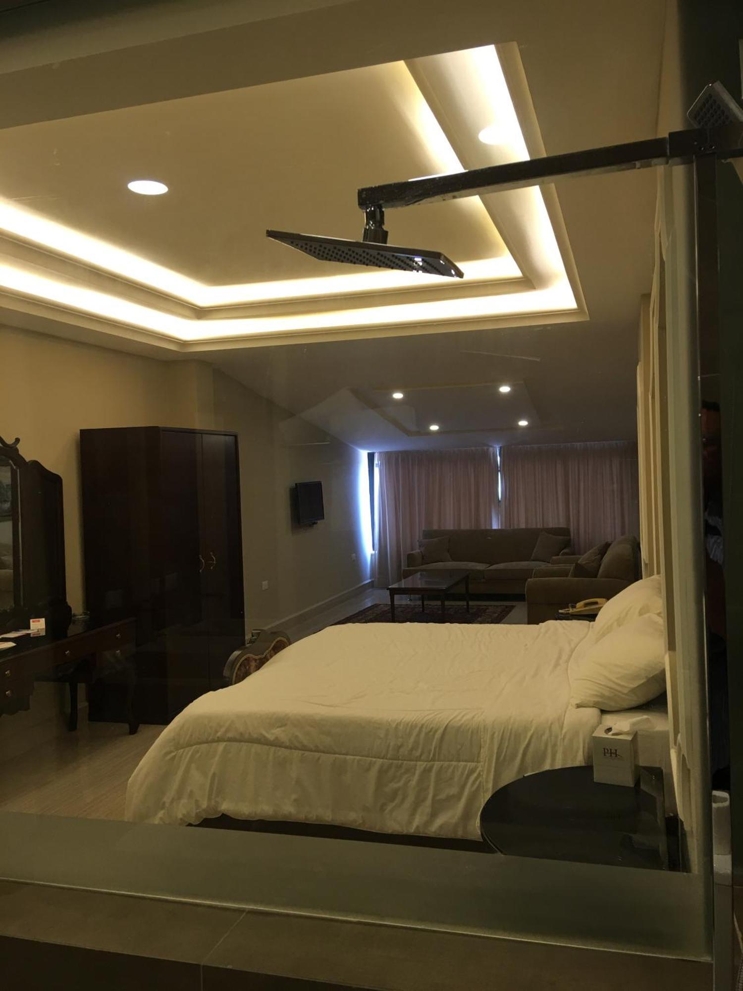 Platinum Hotel Tyre Ruang foto