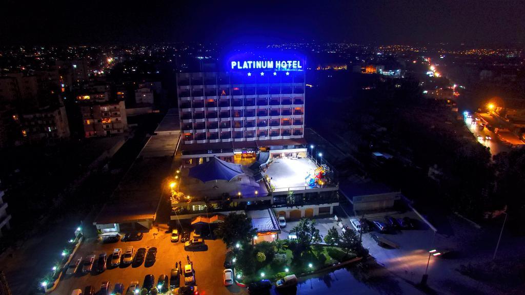 Platinum Hotel Tyre Bagian luar foto