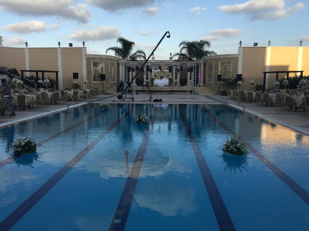 Platinum Hotel Tyre Bagian luar foto