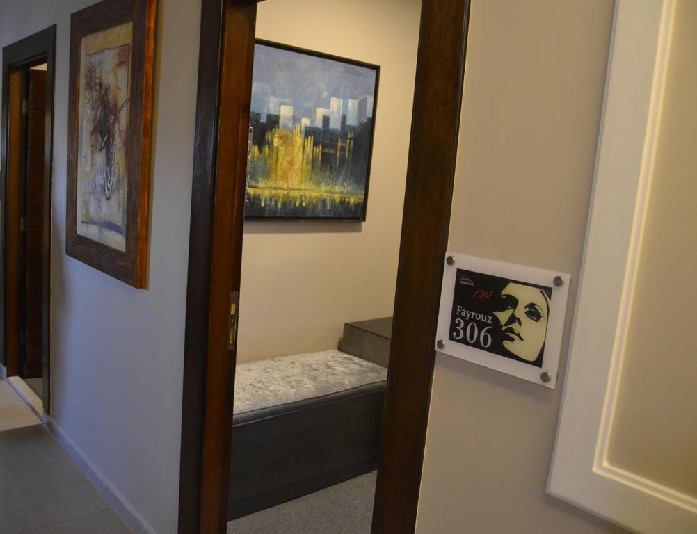 Platinum Hotel Tyre Bagian luar foto
