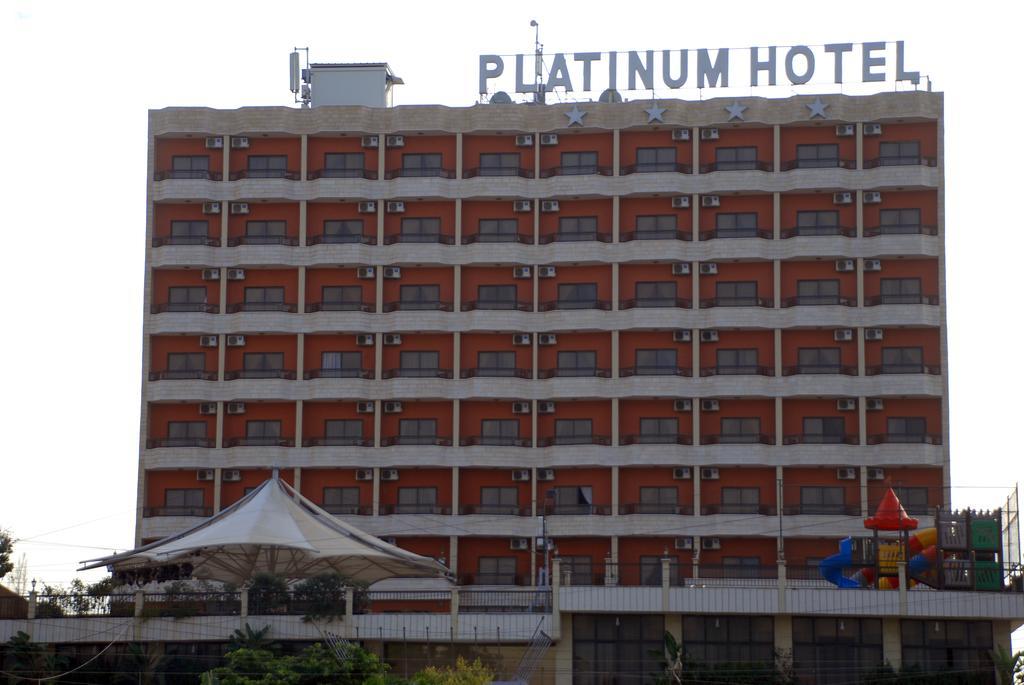 Platinum Hotel Tyre Bagian luar foto